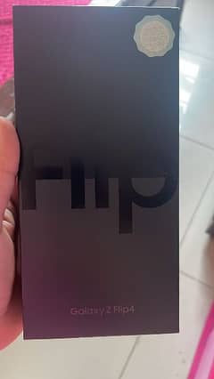 Samsung Flip 4 owsome phone yar