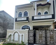 Prime Location Bismillah Housing Scheme - Block A 5 Marla House Up For sale