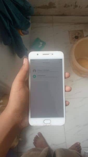 Oppo f1s sab OK hai pta approved hai4/64 gb hai koi masla nhi haii 1