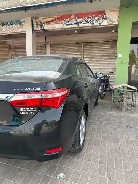 Toyota Altis Grande 2014 9