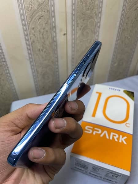 Techno spark 10C 4