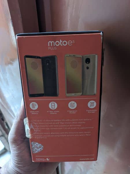 Motorola Moto e5 plus with box Official Pta approved in cheap price 1