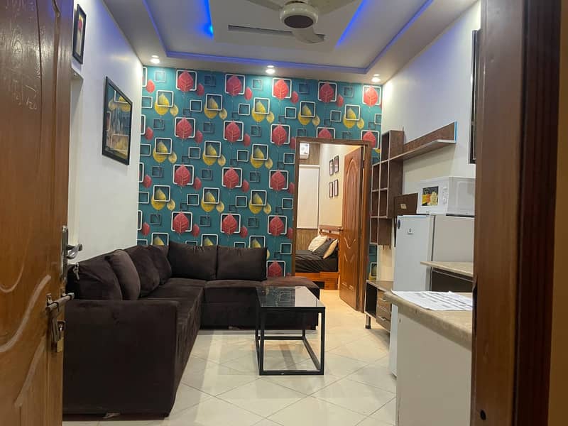 1 Bedroom Fully Furnished Flat For Rent In Block H-3 Johar Town Lahore 1