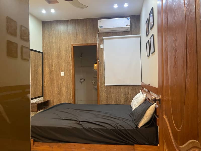 1 Bedroom Fully Furnished Flat For Rent In Block H-3 Johar Town Lahore 4