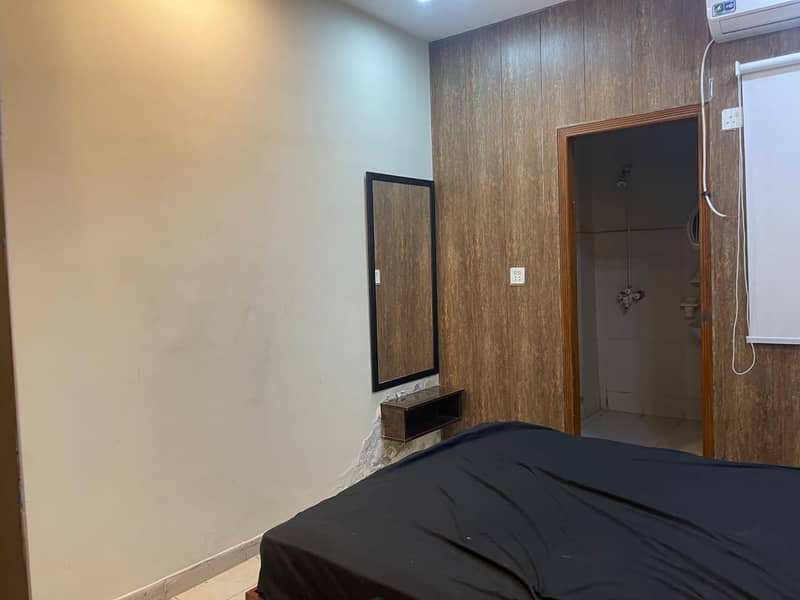 1 Bedroom Fully Furnished Flat For Rent In Block H-3 Johar Town Lahore 5