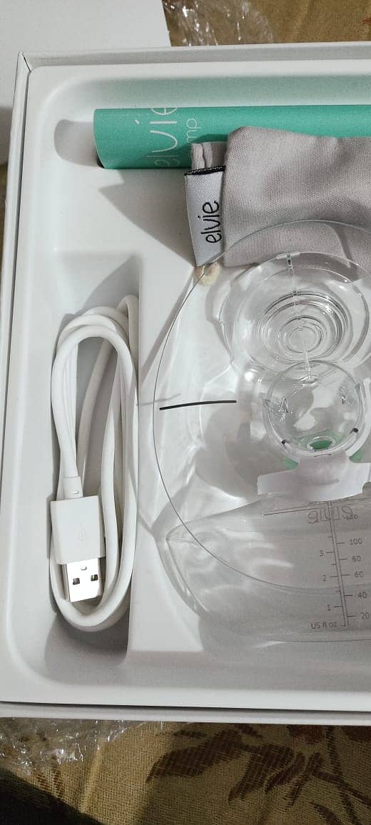 Elvie Breast Pump 3