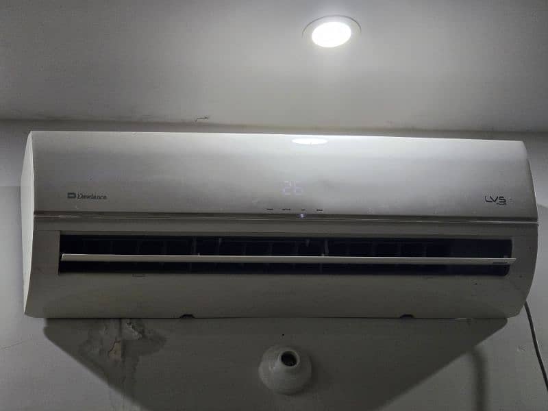 Dowlance Split Ac 1.5 ton 0