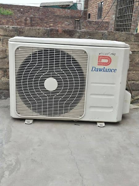 Dowlance Split Ac 1.5 ton 2