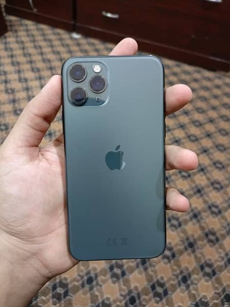 iPhone 11 pro 256gb pta approved with 9 case 1