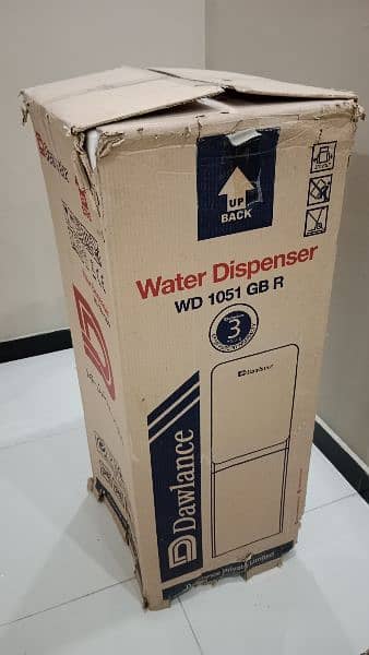 Water Dispenser (with refrigerator) 6