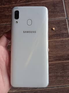 Samsung A30   4/64GB PTA APPROVED SCREEN CHANGE CONDITION 10/8