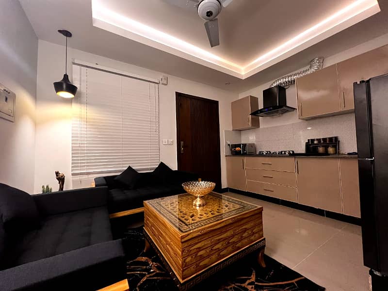 Perdy one bed appartment available for rent phase 7 9