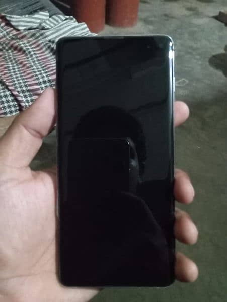 Samsung galaxy s10 plus 1