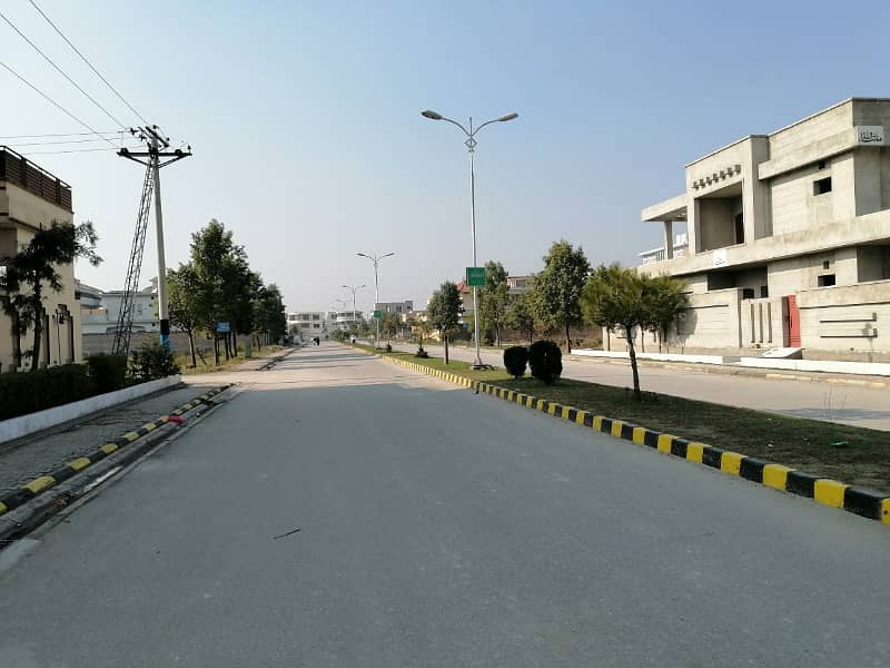 8 Marla Plot for sale Sunface Overseas Block Phase 2 Green Acres Mardan 16