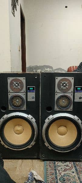 Sansui 12" speekrs 10/9 condition only sale akele speekrs b mil jaengy 1