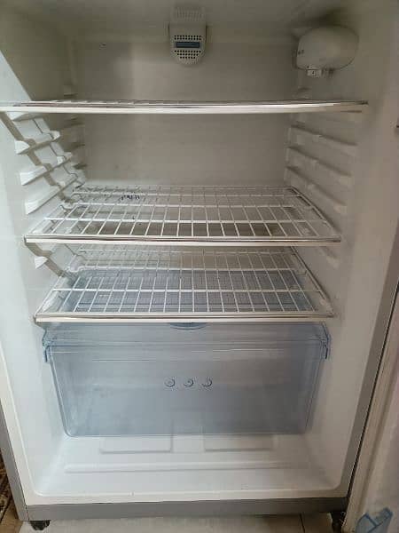 Heair Refrigerator 15 cubic 4