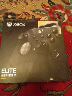 Xbox elite series 2 controller slightly used like new