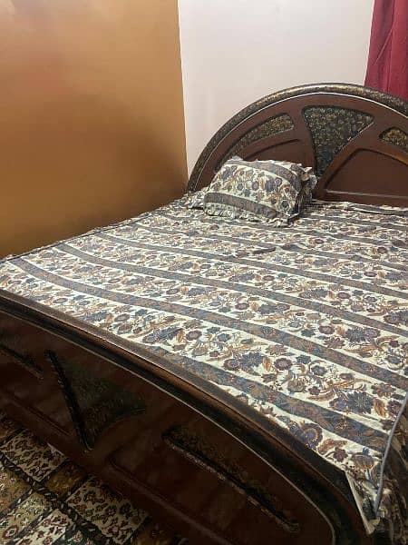 sell bedroom set with dvider 5