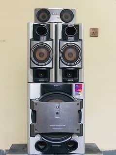 Sony Speakers with bass woofer