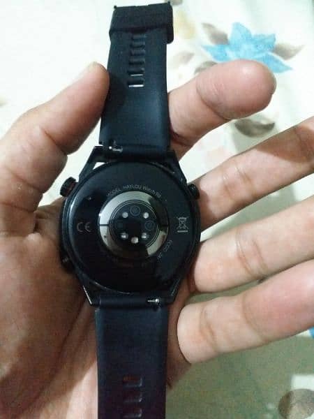 haylou smart watch R8 1