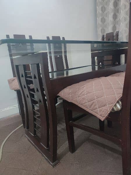 dining table with 6 chairs 1