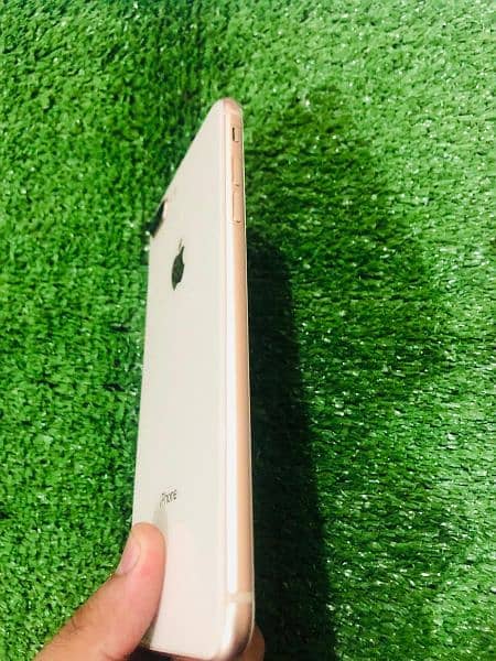 iphone 8 plus 256 GB PTA approved my WhatsApp number 03473694899 4