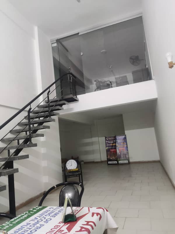 Lakhani Fantasia Shop Of 650 Square Feet Is Available On Rent 16