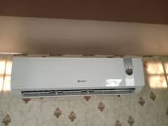 sell gree ac 1.5 ton running condition me ha 0
