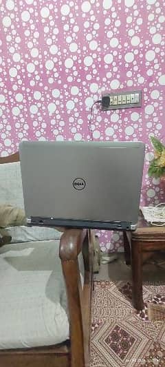 Dell latitude E6440 laptop