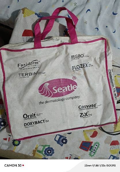 Office bags 17