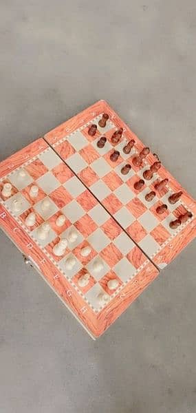 High Quality Wooden Chess board 2