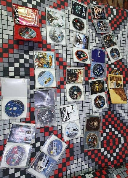 ps3 games 17 CD in good condition 6
