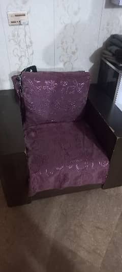 sofa set in very good condition 0
