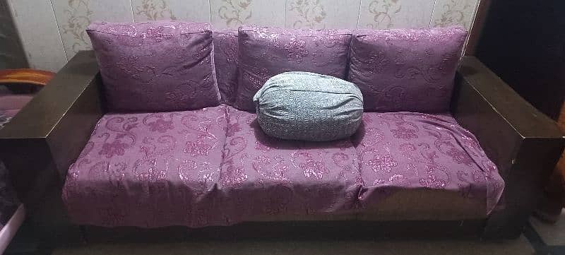 sofa set in very good condition 2