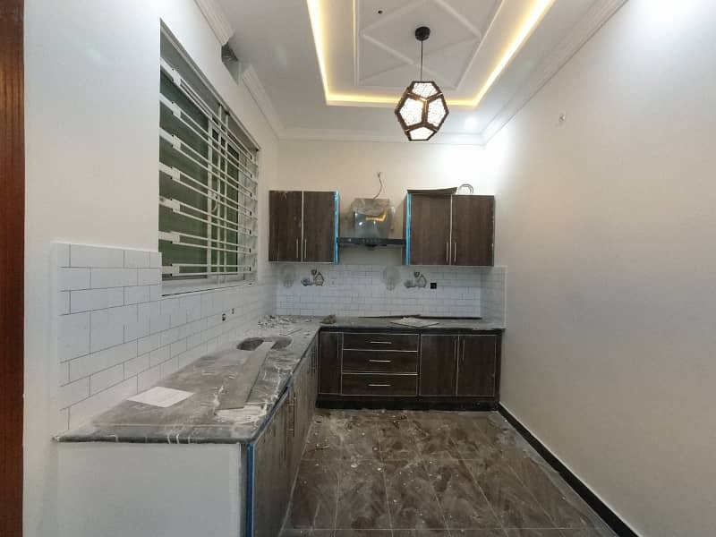 Book On Excellent Location House Today In Peshawar Road 20