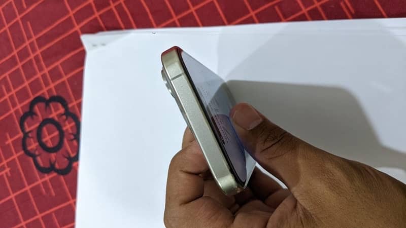 Iphone 15 pro jv natural titanium LLA model 5