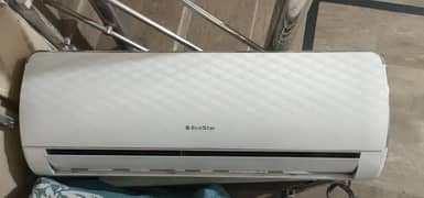 1 one Ton AC in good condition urgent sale