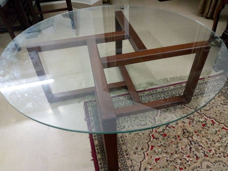 immaculate brand new center table for urgent sale 2