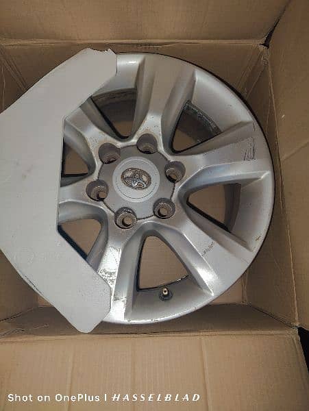 Toyota prado 2014 japanese rims 0