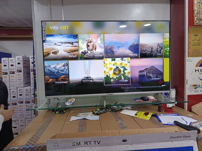 looking like a wow 65,, inch samsung box pack led 03004675739 1