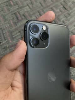 iPhone 11 Pro 256gb Factory Unlocked Sim time Available 03056896805