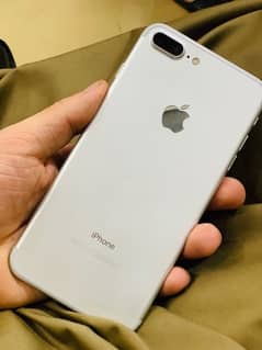 i phone 7 plus 256gb approved 10/10