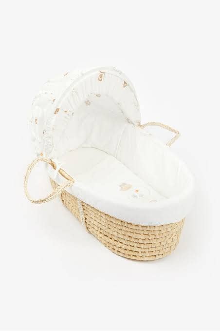 Mothercare. moses basket  / Baby  bed /cot with rocking stand 3