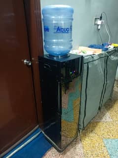 PEL Glass Door Water Dispenser