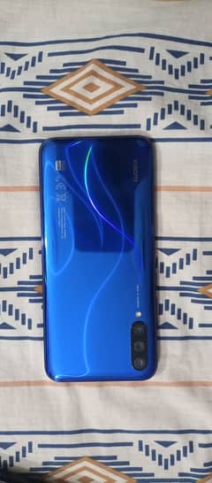 Xiaomi Mi A3 Blue Color for 30,000pkr in Karachi 9/10 condition