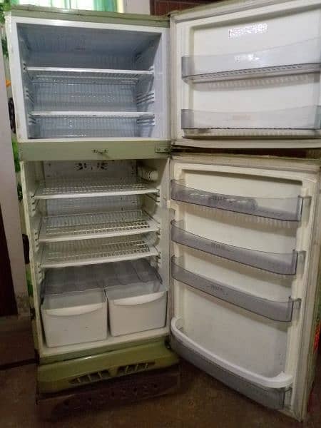 cheap used refrigerator 1