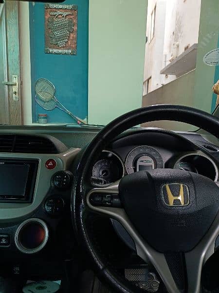 Honda Fit Navi  Premium 1.3 2012¦ 2015 6