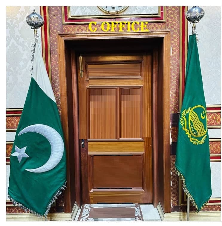 Vip punjab government Flag with floor Stand for commissioner Office 2