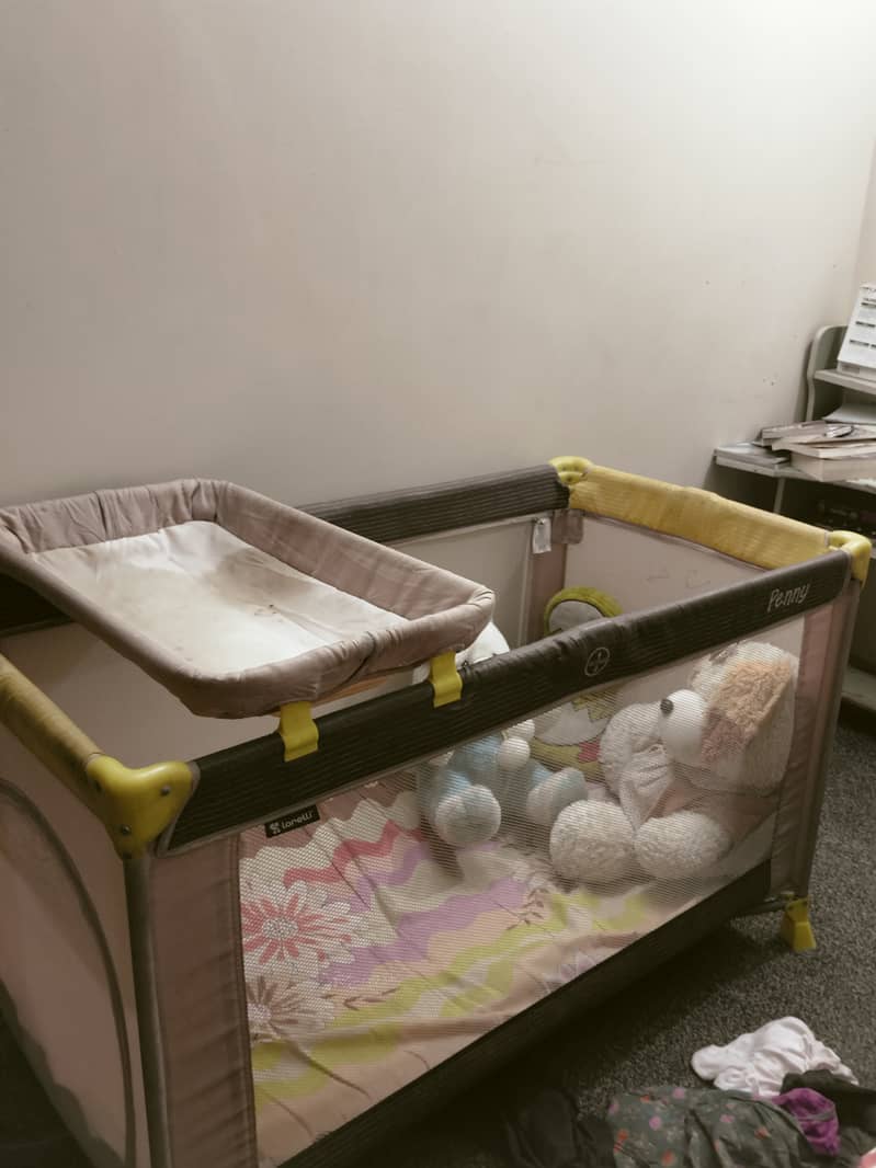 Excellent condition branded cot 1