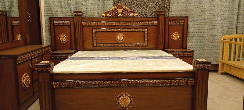 new 4 pice bed room ,Ghar k furniture ke repairing karte Ha03218929629 3